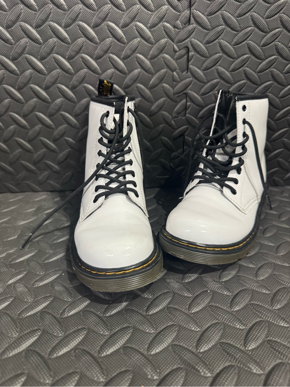 Dr. Martens 1460 J White Patent Lace Up Boots Kids Size US 3 EU 34 - Picture 3 of 16